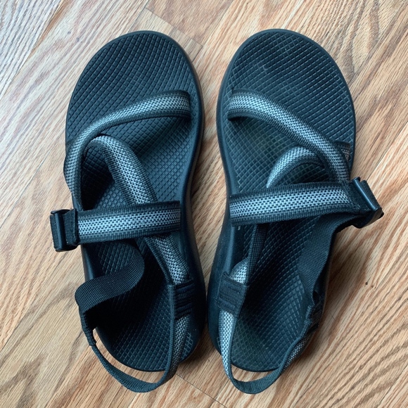 poshmark chacos